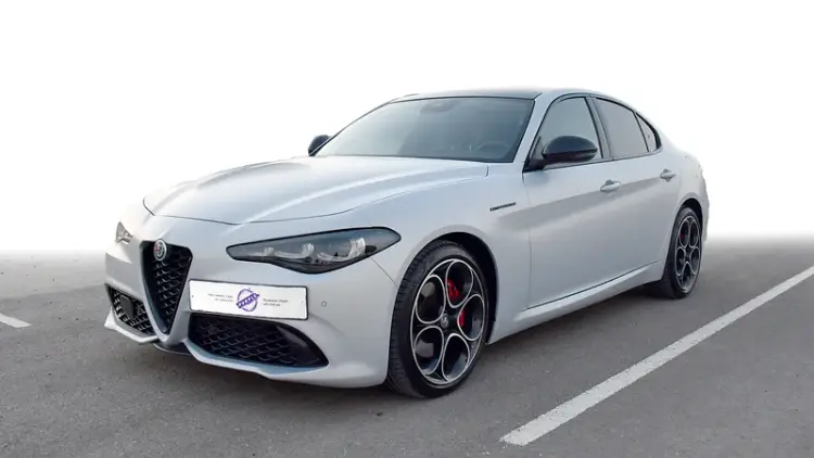 alfa-romeo giulia image AED 3,132 / Month | Alfa Romeo | Giulia Competizione | 2024 | Warranty and Service | Service History
